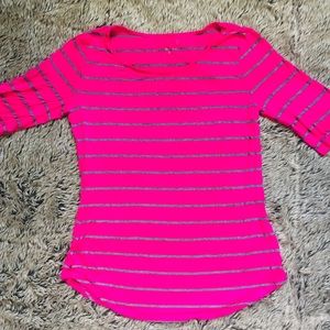 Sonoma soft short sleeve curve bottom hem Tshirt size small